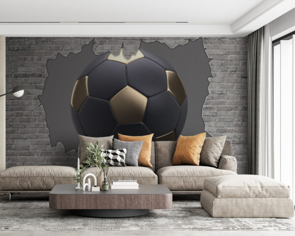 Un balón de fútbol atraviesa una pared Un balón de fútbol atraviesa una pared