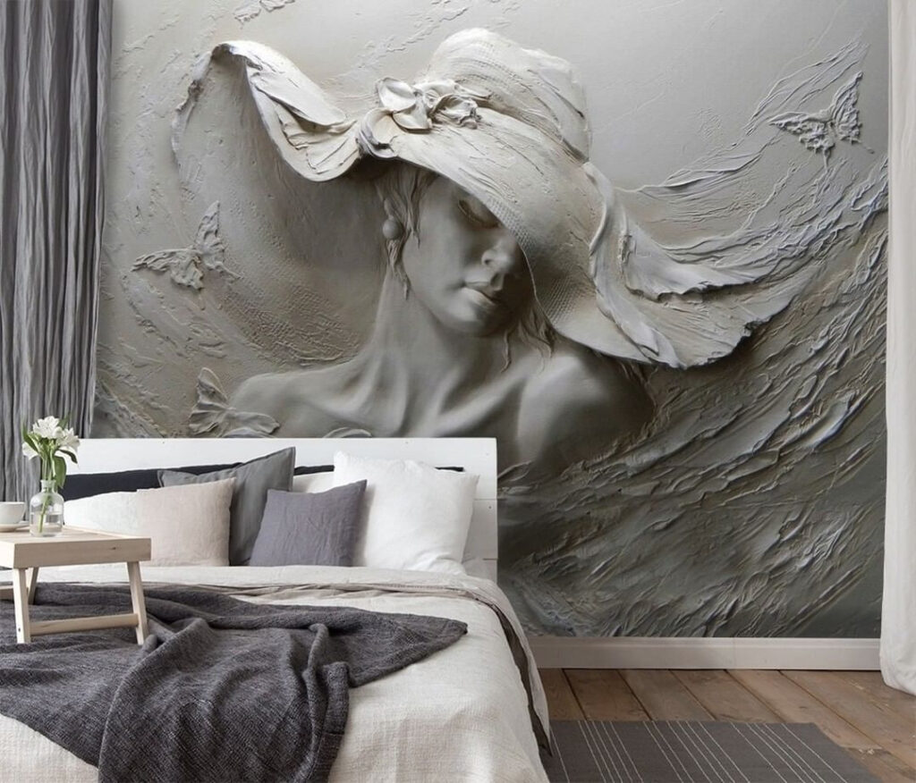 Sculpture of a woman in a hat