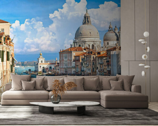 u58103pig58 600x480 - Vía navegable con barcos y edificios al fondo - tegory