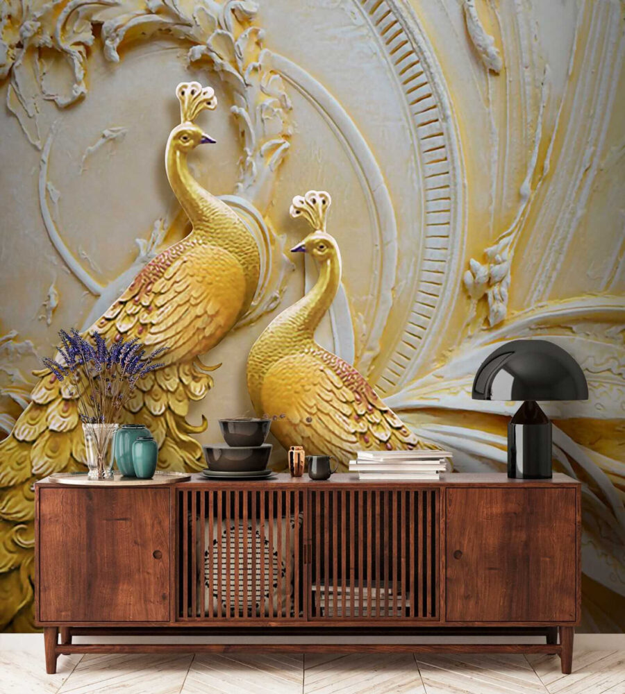 Elegantes pavos reales en relieve ornamentado