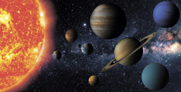 Planetas en el espacio con estrellas y una estrella brillante Planetas en el espacio con estrellas y una estrella brillante