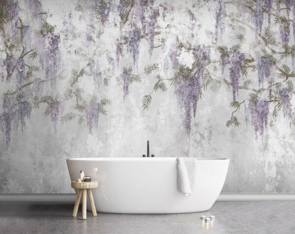 Pared blanca con flores moradas Pared blanca con flores moradas