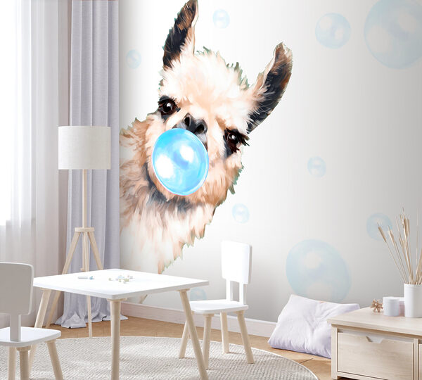 Una llama sopla burbujas Una llama sopla burbujas