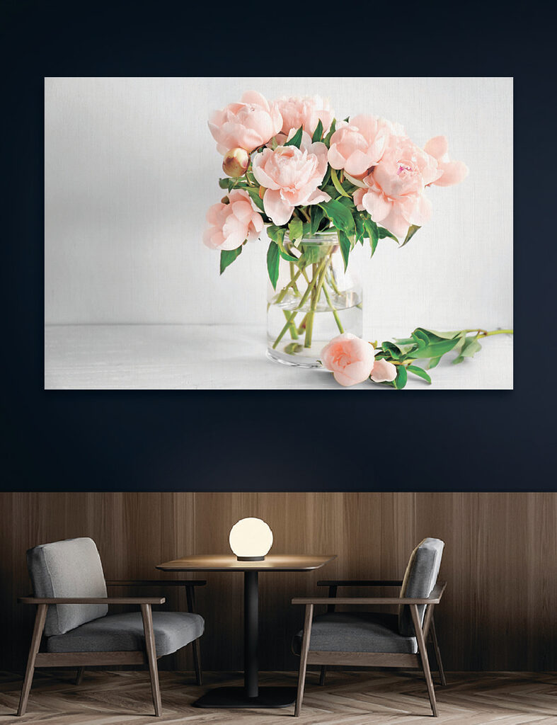 A vase of pink flowers