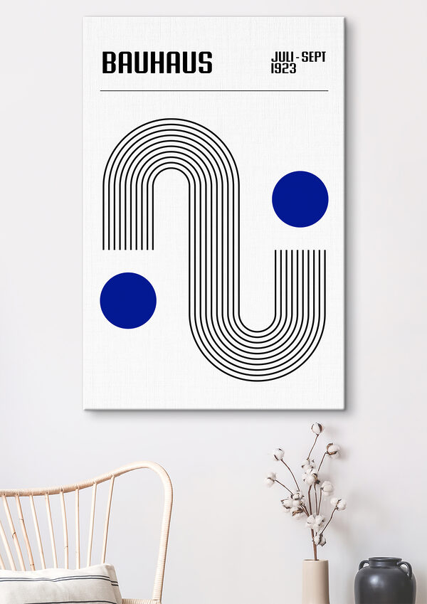 A black and blue lines and dots