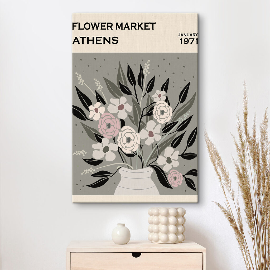 A vase of flowers