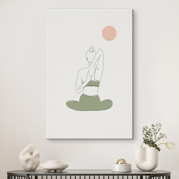 Cuadros Una mujer sentada en una postura de yoga (SKU: s37994) Cuadros Cuadros Una mujer sentada en una postura de yoga (SKU: s37994)