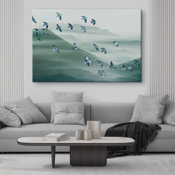 Cuadros Cuadros Una bandada de pájaros sobrevolando una montaña (SKU: s38069)