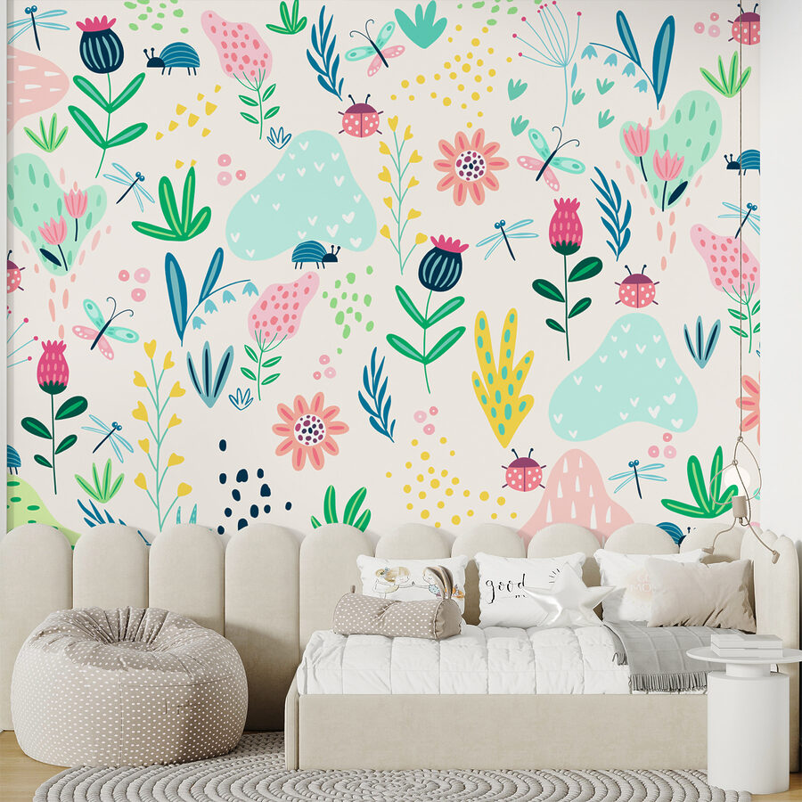 Un estampado de flores e insectos