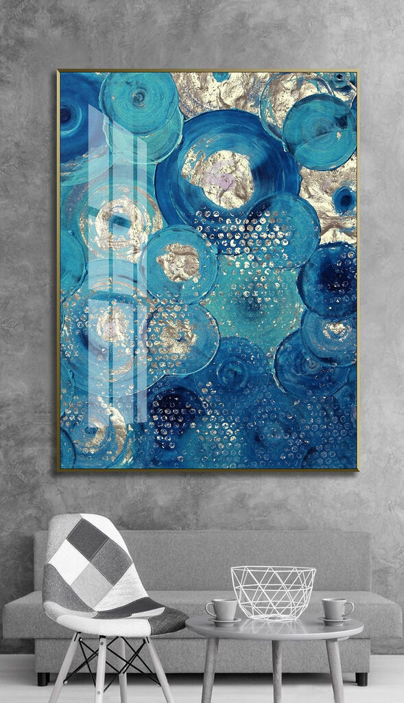 Un cuadro con un círculo azul y plateado s01035pig1 589x1024 - Un cuadro con un círculo azul y plateado - tegory