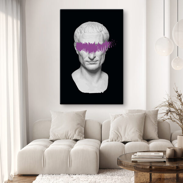 Cuadros Una estatua blanca con una línea morada sobre los ojos