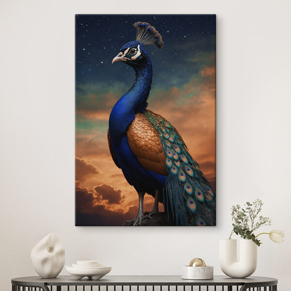 Cuadros Un pavo real frente a un cielo nublado (SKU: s38592) Cuadros Cuadros Un pavo real frente a un cielo nublado (SKU: s38592)