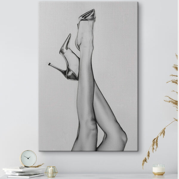 Cuadros Un dibujo de las piernas de una mujer y unos zapatos de tacón alto
