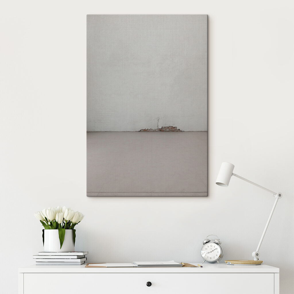 White wall with a crack in the wall