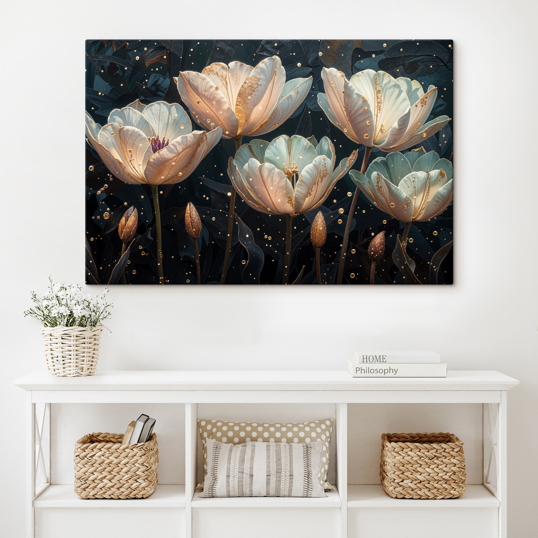 Elegant flowers with delicate details Elegant flowers with delicate details