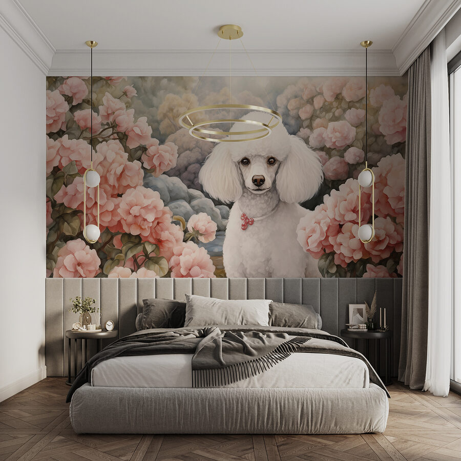 Perro blanco en un jardín de flores rosas