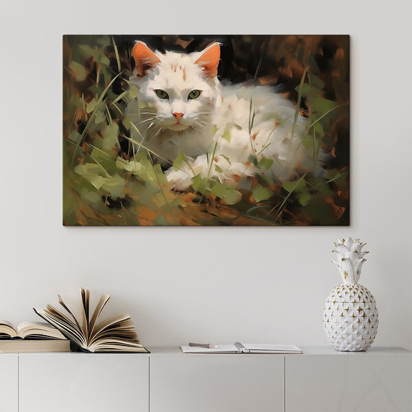 Cuadros Un gato blanco tumbado en la hierba (SKU: s41017) Cuadros Cuadros Un gato blanco tumbado en la hierba (SKU: s41017)