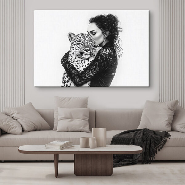 Una mujer abrazando a un leopardo Cuadros Una mujer abrazando a un leopardo