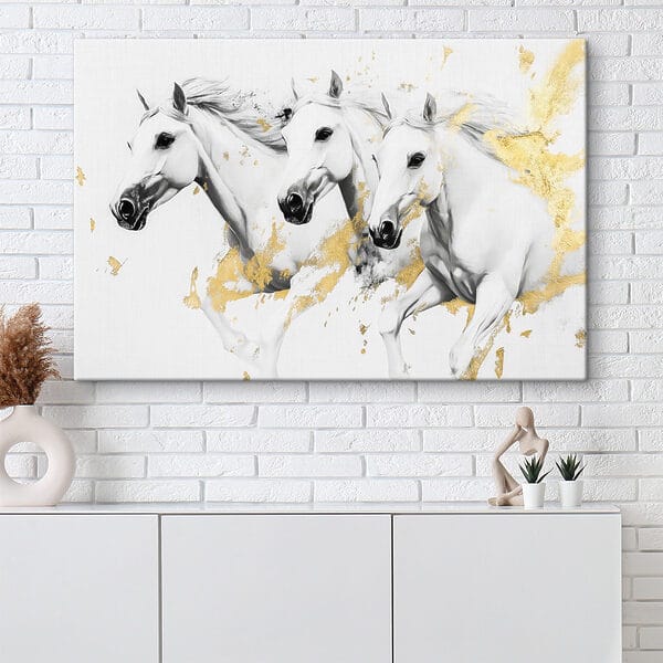 Cuadros Un grupo de caballos blancos corriendo (SKU: s42617) Cuadros Cuadros Un grupo de caballos blancos corriendo (SKU: s42617)