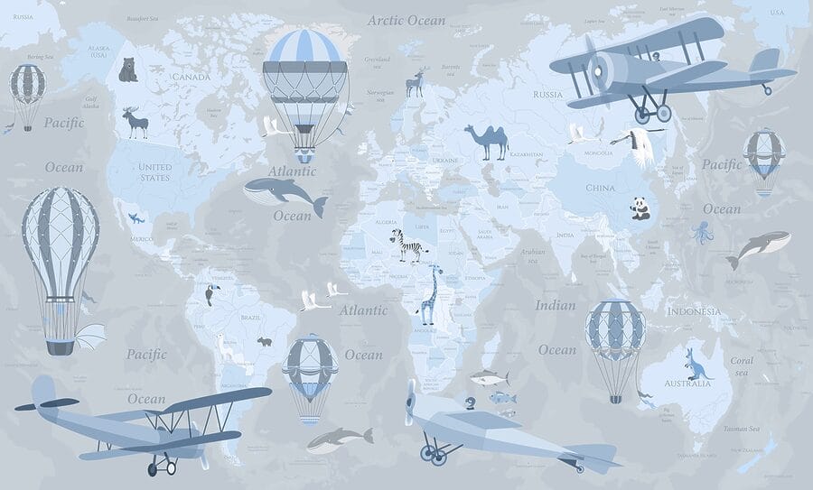 Mapa del mundo con diferentes tipos de aviones y animales