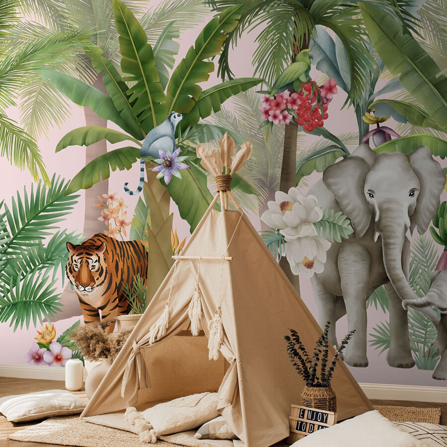 Papel pintado con animales y árboles