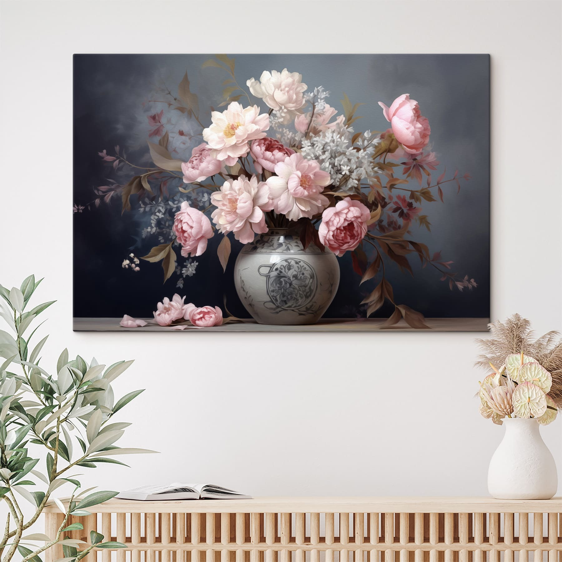 Vase of flowers Vase of flowers