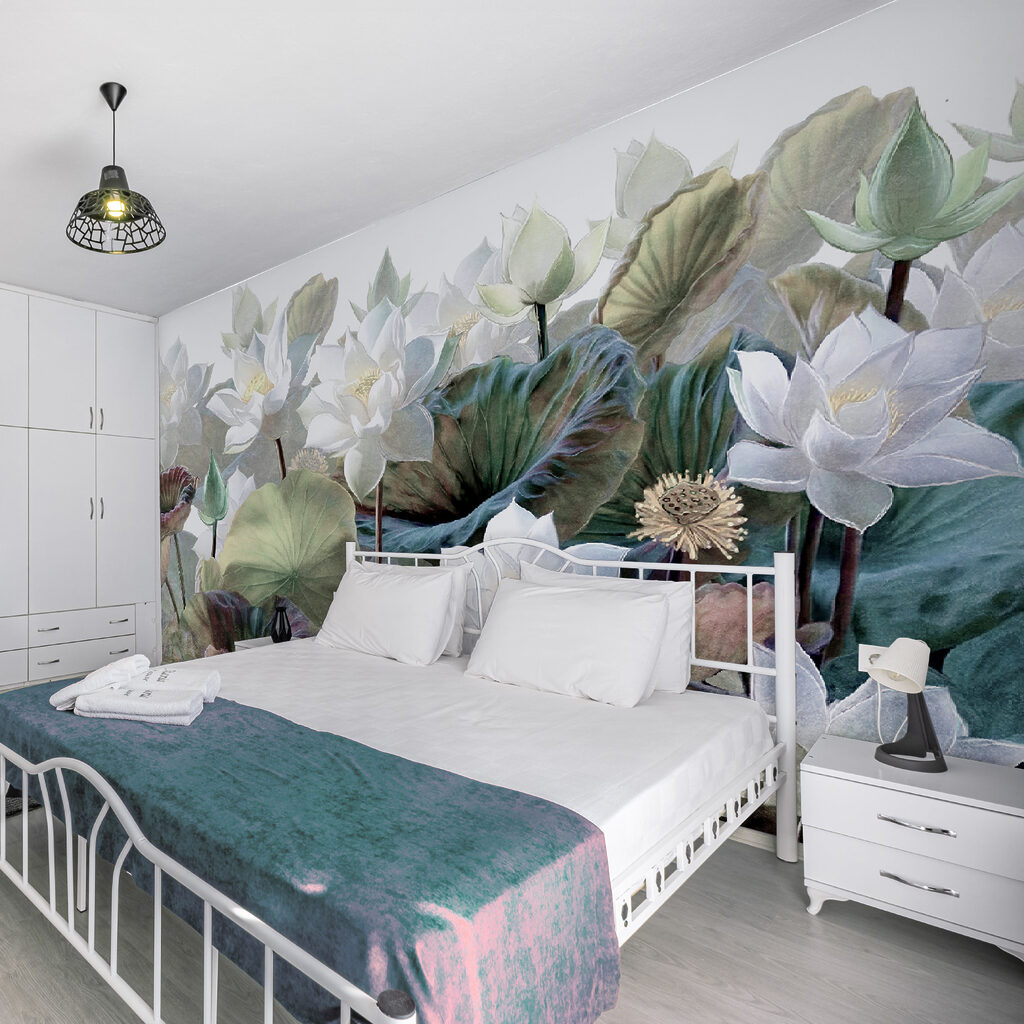 Group of white flowers and green leaves Group of white flowers and green leaves