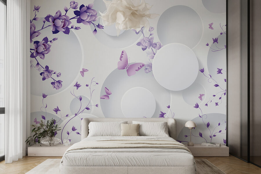 Flores moradas y círculos blancos con mariposas moradas