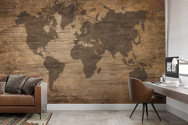 Mapa del mundo sobre una superficie de madera Mapa del mundo sobre una superficie de madera