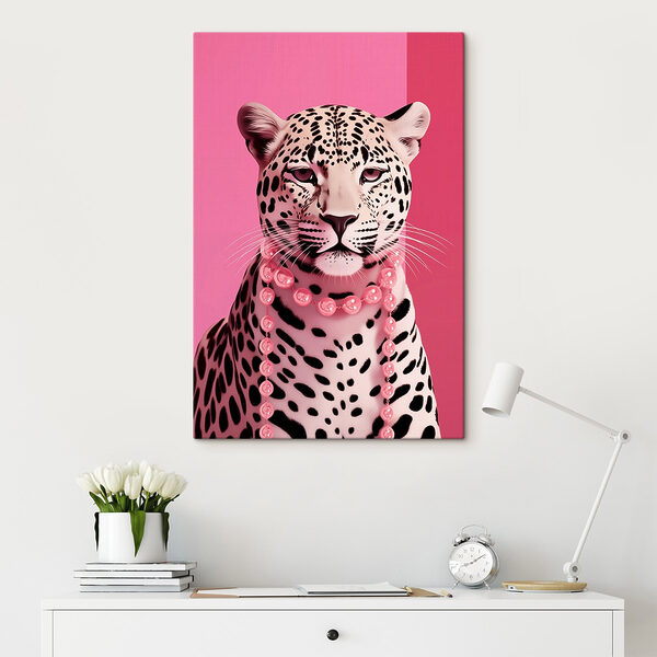Cuadros Leopardo con un collar