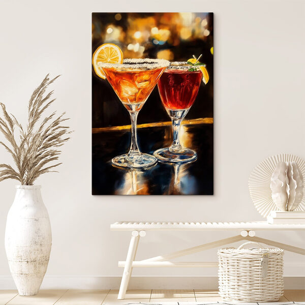 Dos vasos con algo de beber sobre una mesa Cuadros Dos vasos con algo de beber sobre una mesa