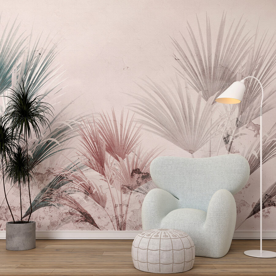 Elegantes hojas de palmera sobre un fondo suave.