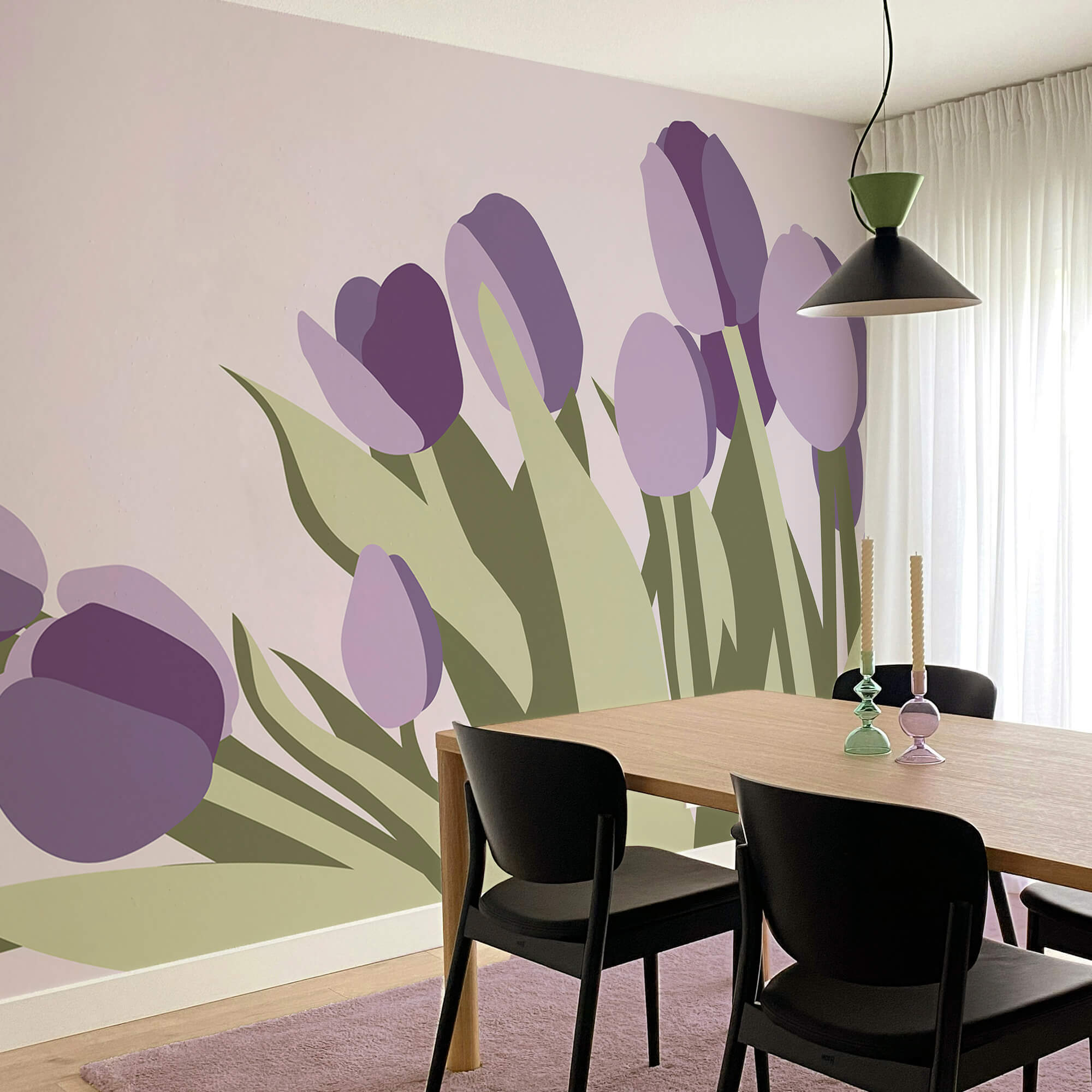 Manojo de tulipanes morados