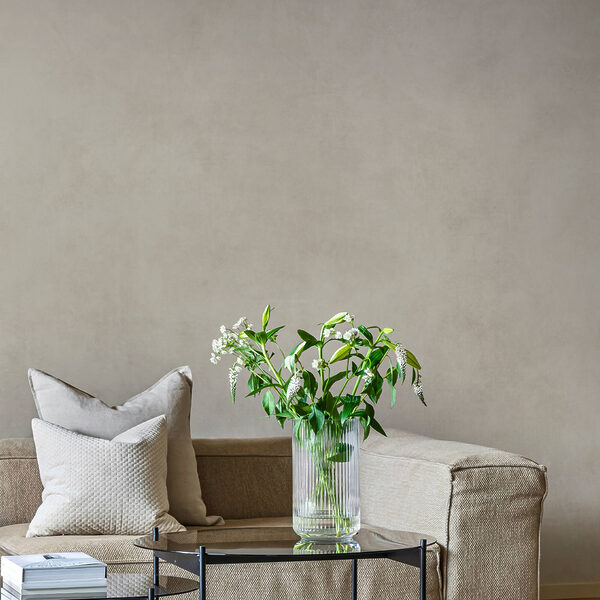 Papel blanco con manchas rosas