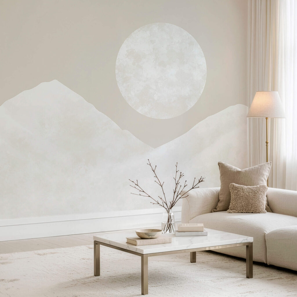 La luna sobre una montaña