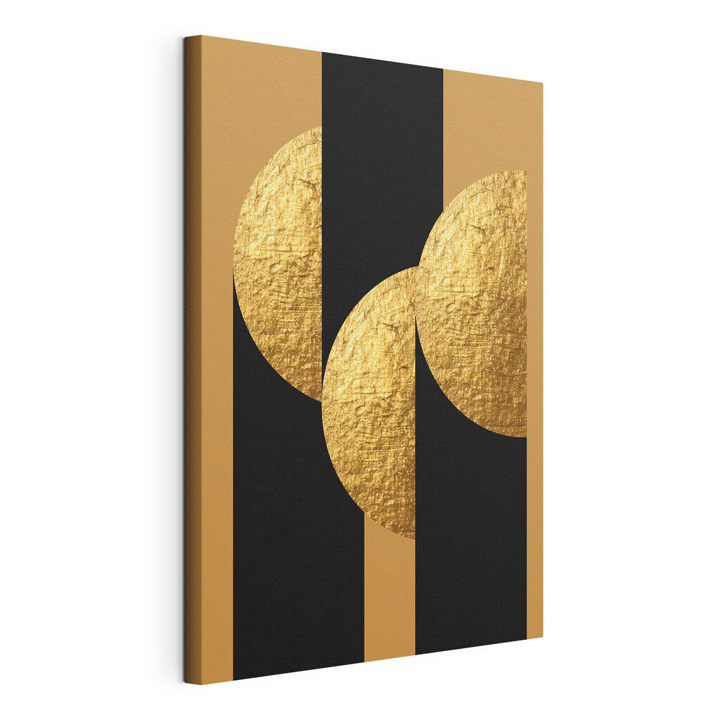 Geometric shapes create striking contrast Geometric shapes create striking contrast