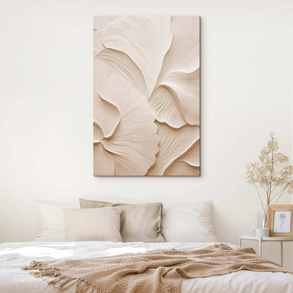 Gentle curves and soft lines abound