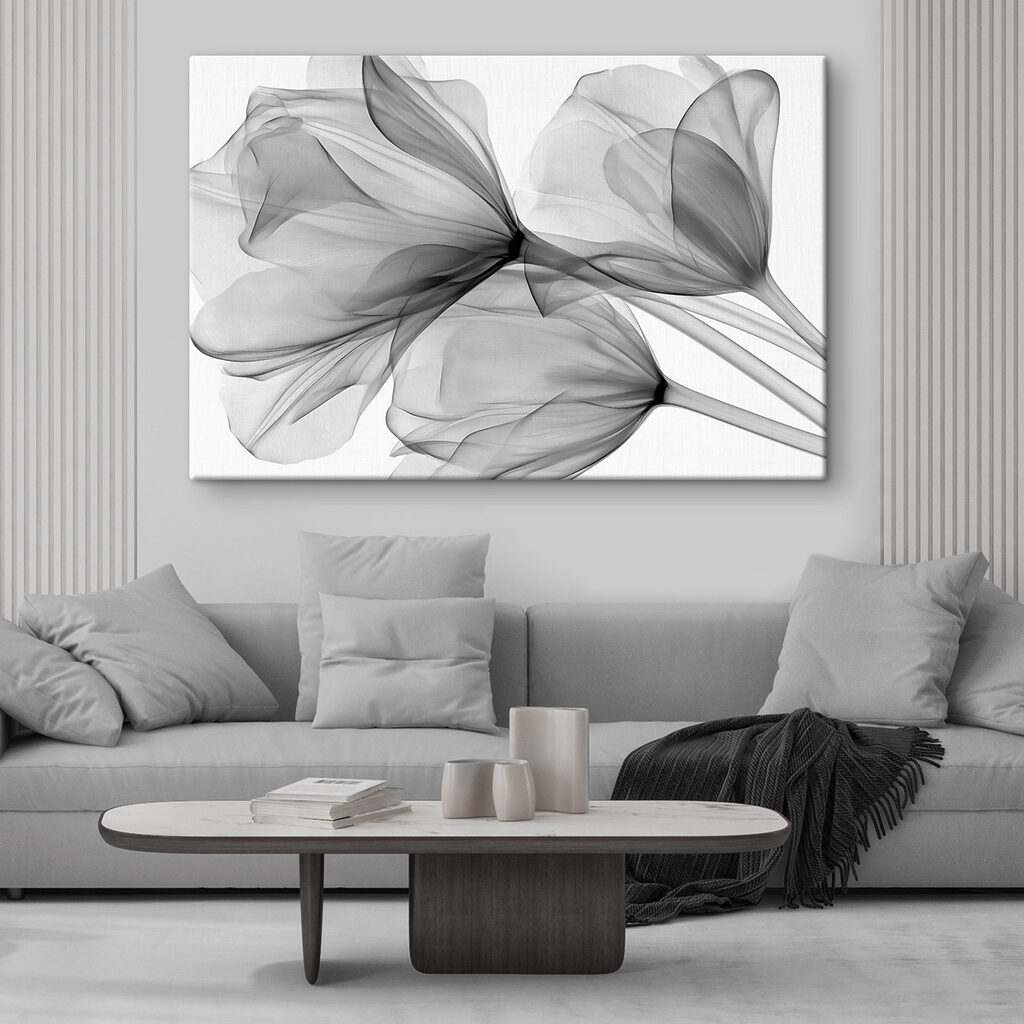 Group of flowers with tulle