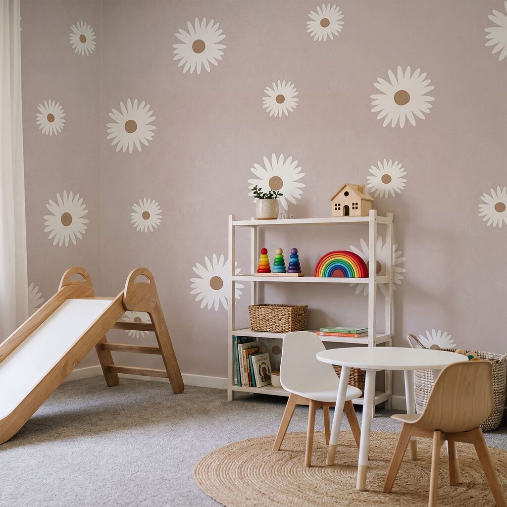 Flores blancas sobre un fondo gris