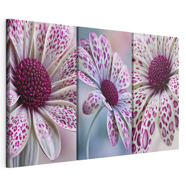 Belleza floreciente con motivos llamativos Lámina modular sobre lienzo Belleza floreciente con motivos llamativos
